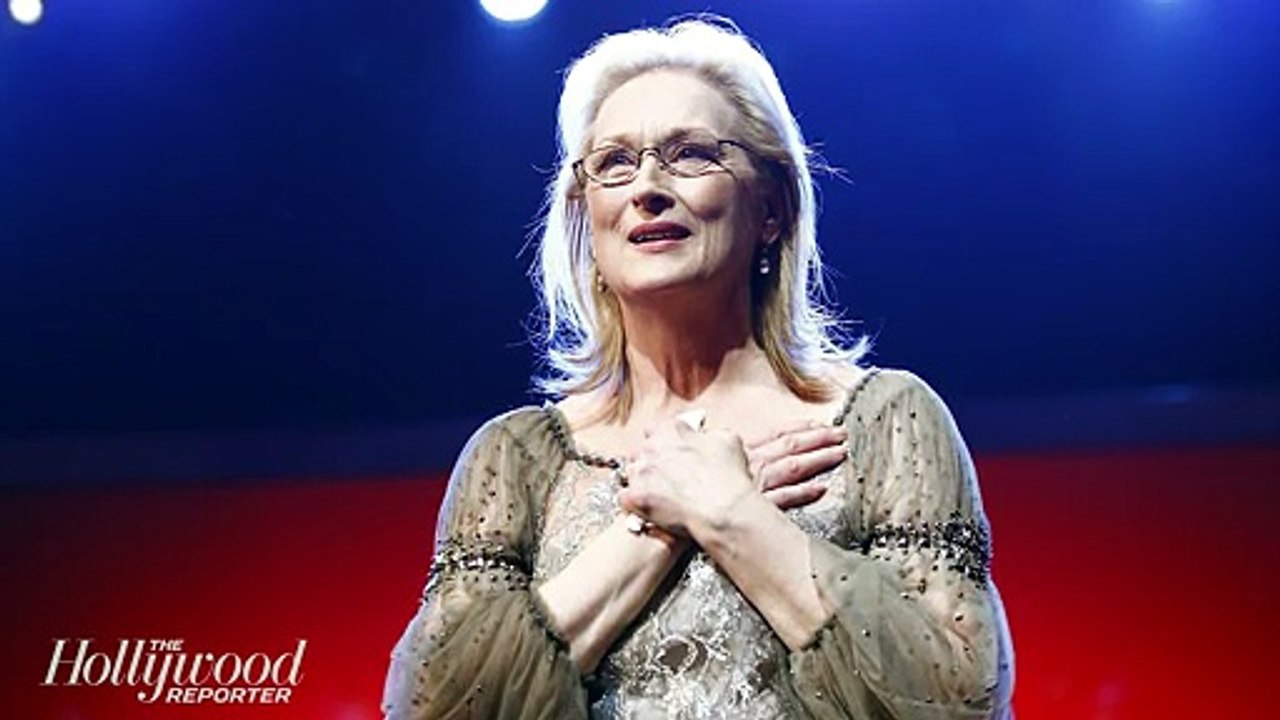 Meryl Streep Replies to Rose McGowan's Tweet Calling Her a Hypocrite | THR News [Full Movie]