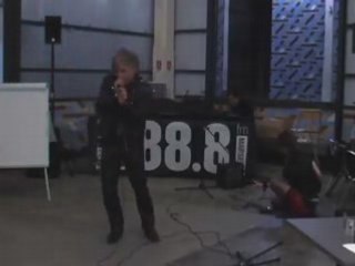 Performance de Joël Hubaut festival Poésie Marseille