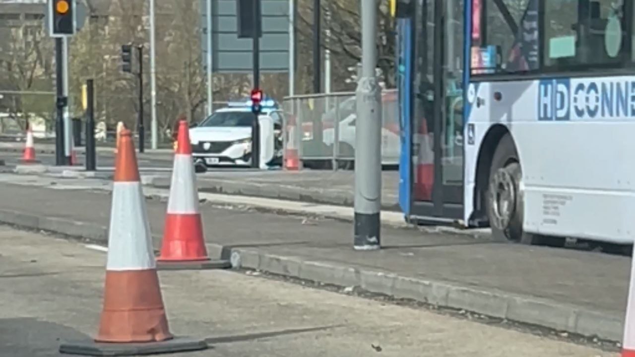 'I've seen it all now!' - Man films aftermath of collision involving a cop car
