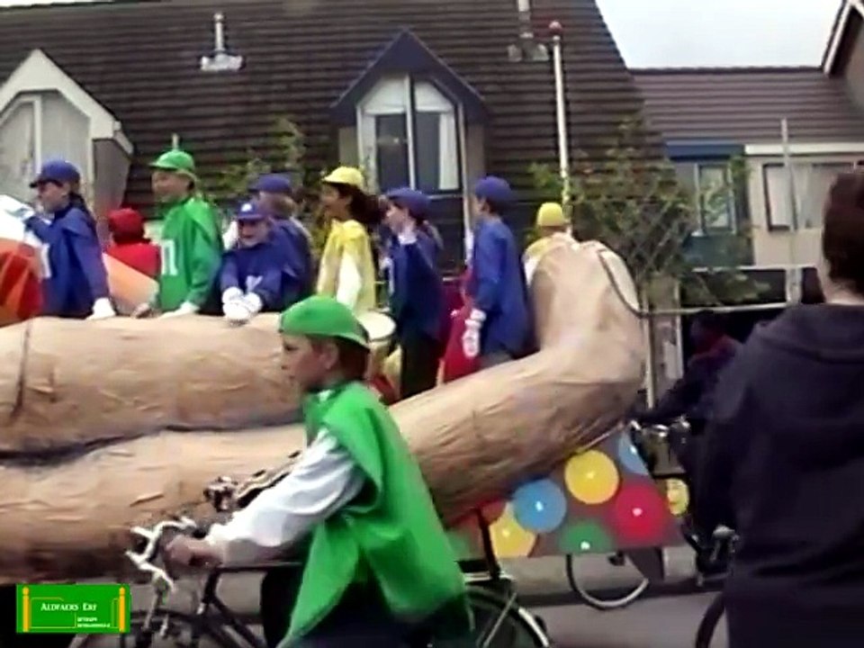 1999 Doarpsfeest Optocht diel 1