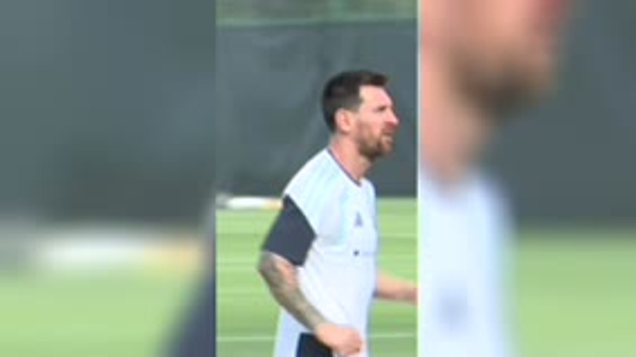 Messi trains in Kansas heat ahead of World Cup opener