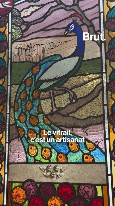 Dans l'atelier de Pierre Tatin, maître verrier