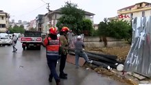 İstanbul'da inşaatta toprak kayması paniği! Mahalleli diken üstünde