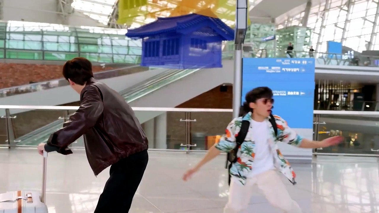 She Confronts Her Conman Crush at the Airport Our Happy Days EP4 KOCOWA+