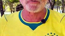 Lula para Ancelotti: “Diga a eles que joguem com alma pelo povo”