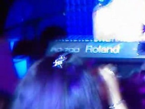 Ne me promets pas - Léa Castel au showcase SFR