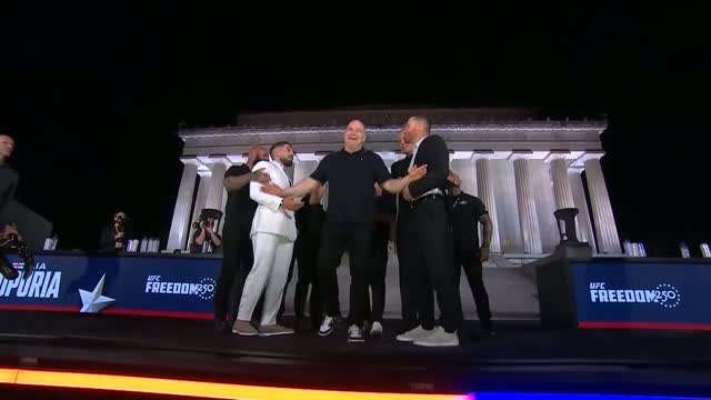 UFC Freedom 250 - Le face-à-face entre Topuria et Gaethje dégénère