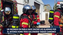Un incendio en Parla hace saltar las alarmas por el intenso humo tras calcinarse varios camiones