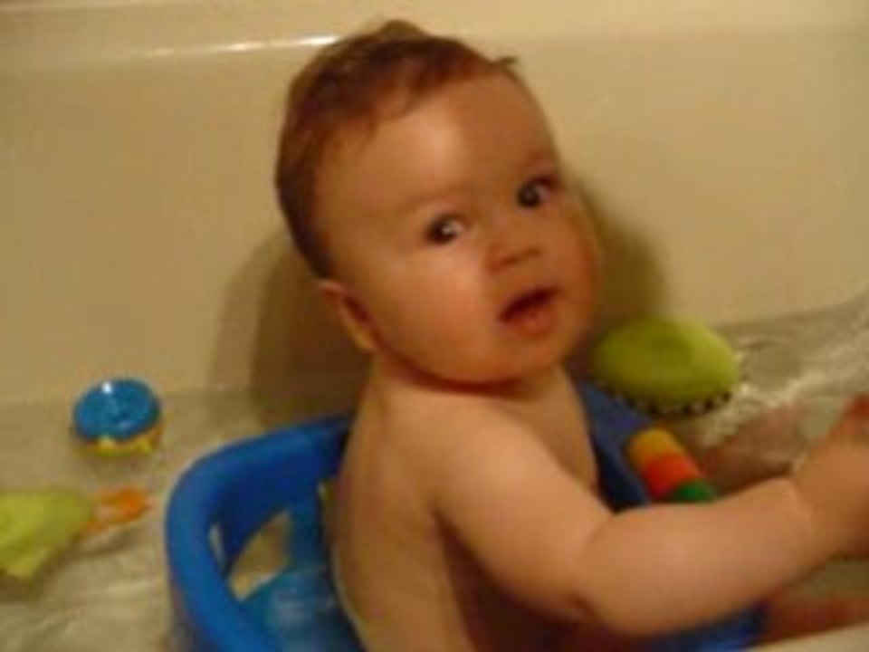 fou rire d'evan 9 mois