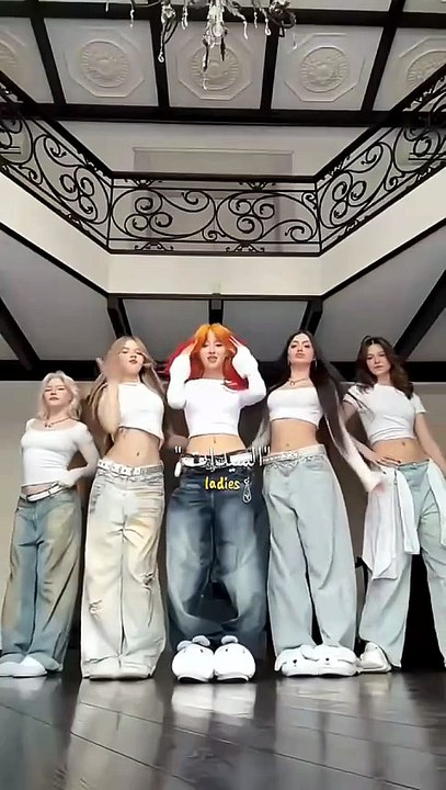 Ladies: Perfect Body to the Perfect Smile ✨ ❤‍🔥