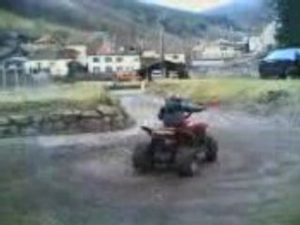 fait des ronds en quad