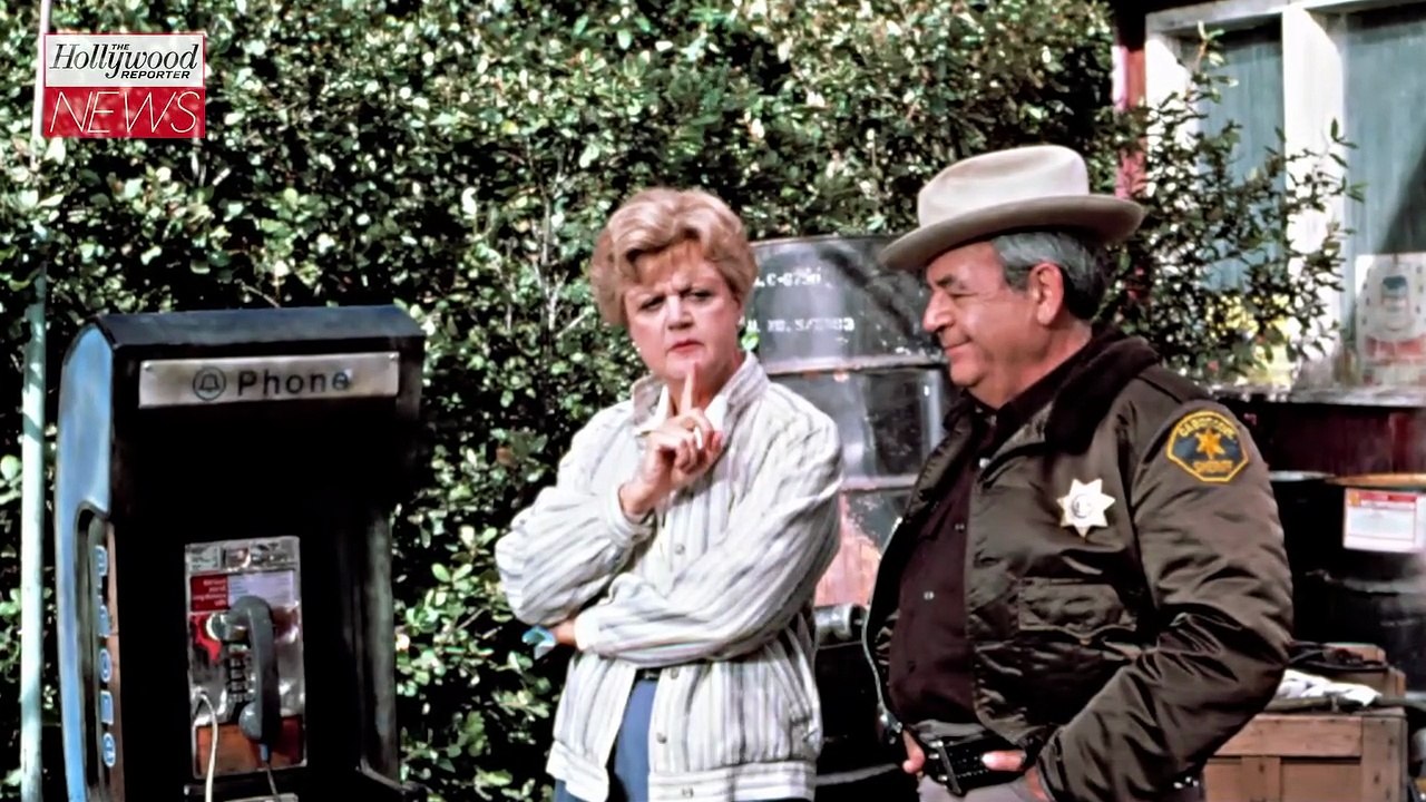 Angela Lansbury, Entrancing Star of Stage and Screen, Dies at 96 | THR News [Full Movie]