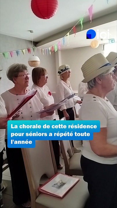 Les seniors d'une résidence se produisent en concert