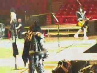 KISS - Rock n' Roll All Night (live bercy 2008)