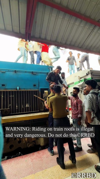High risk, low enforcement🧗🚫🚂