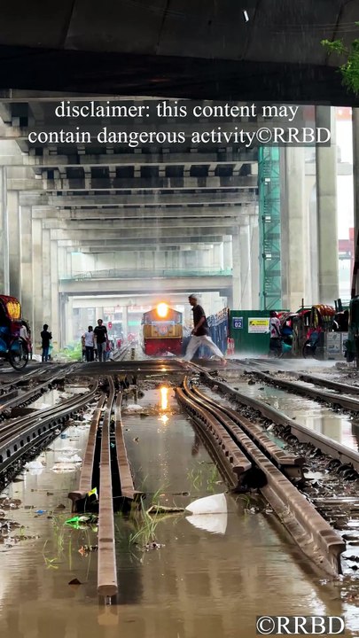 Rushing through the monsoon rain!🌧️🚂