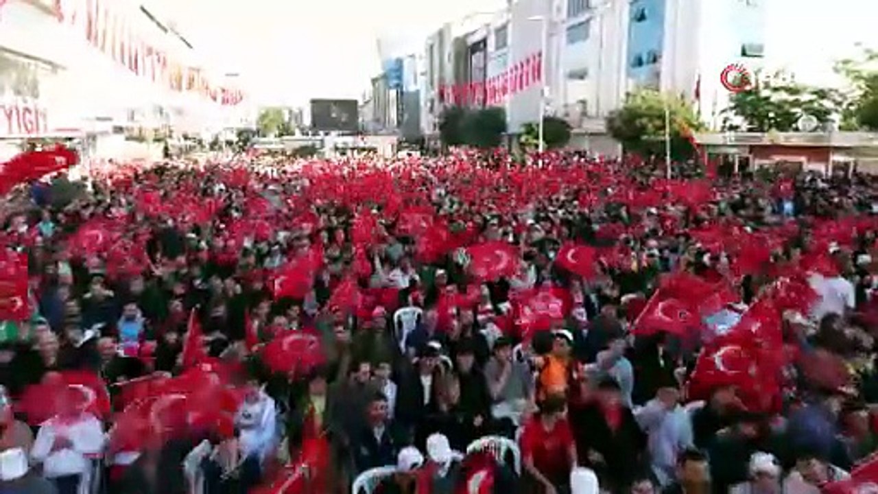 Sultanbeyli Kent Meydanı’nda vatandaşlar milli takım için tek yürek oldular | Ajansspor | IHA