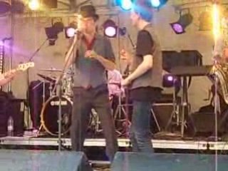 concert Sam et les Orphelins a Namur 2