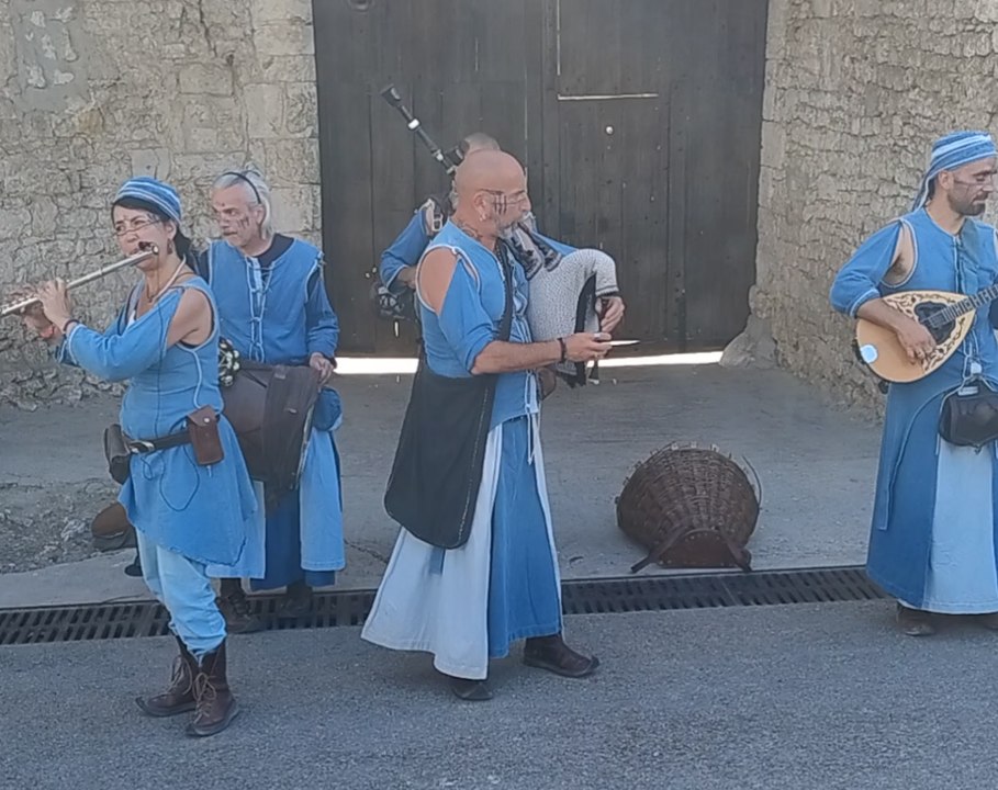 La cité médiévale de Provins replonge au Moyen Âge pour les 41e Médiévales