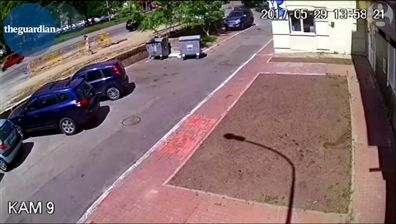 Underground water pipe explosion destroys road in Ukraine
