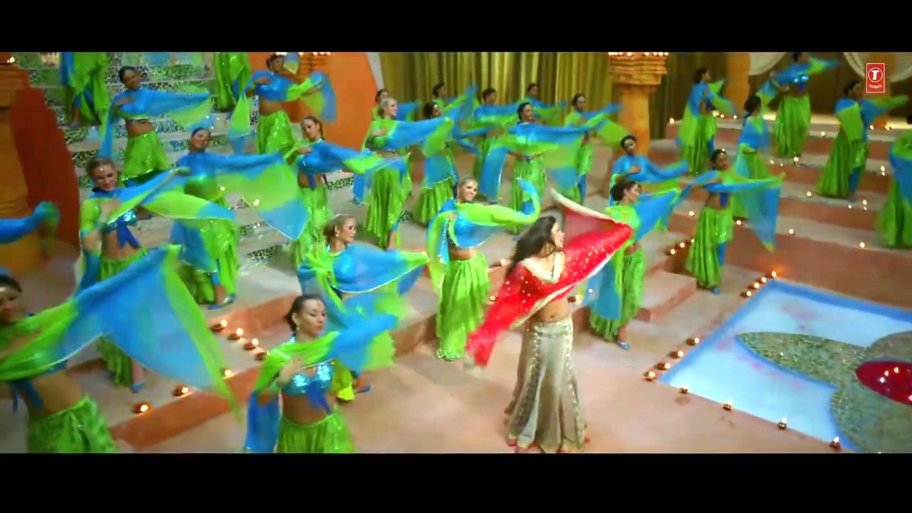 Lal Chunariya - Video Song _ God Tussi Great Ho _ Udit Narayan_ Alka Y _ Salman Khan_Priyanka Chopra
