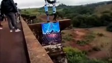 CORTO Tragedia en un salto de bungee en Brasil