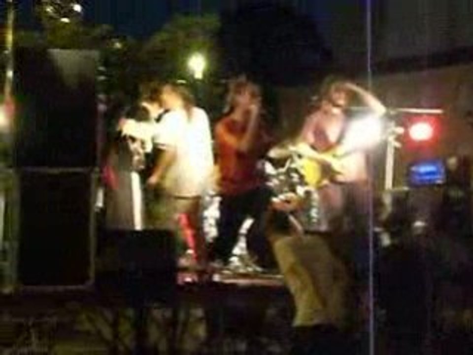 Akirise petent les plombs!!!