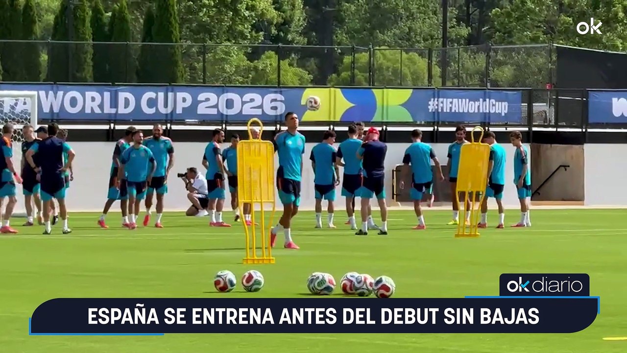 España se entrena antes del debut sin bajas