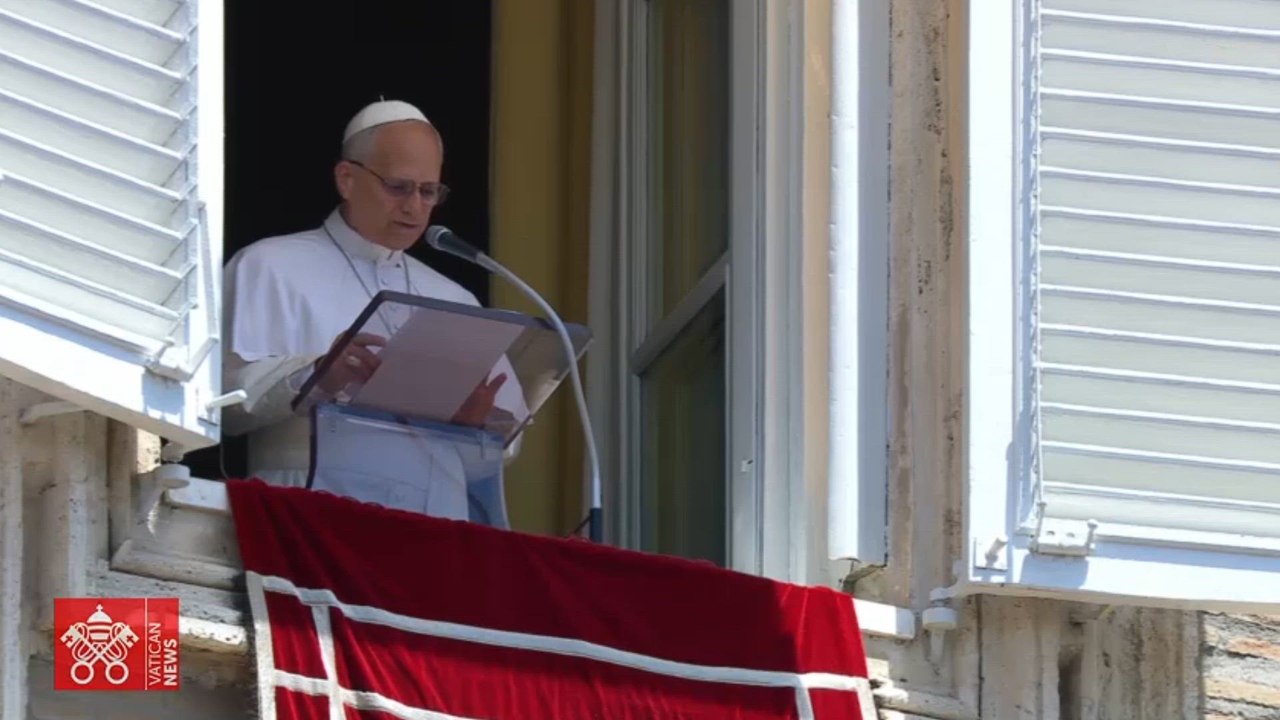 El Papa agradece a España y "de modo especial" al Rey Felipe VI su acogida durante su visita
