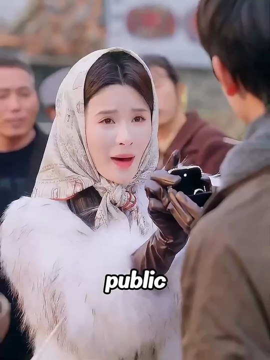 A Celebrity Proposed to a Poor Fisherman in Public, But He Called Her a Liar.#drama #shorts #cdrama