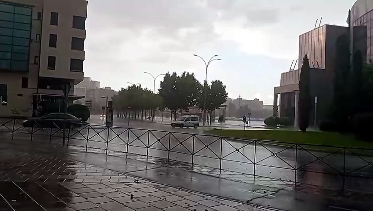 TORMENTA EN LEÓN EN JUNIO