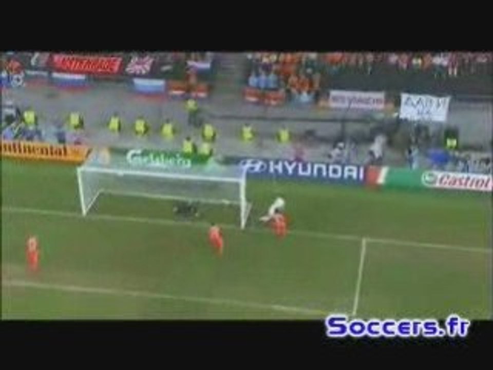 Pays-Bas 1-3 Russie