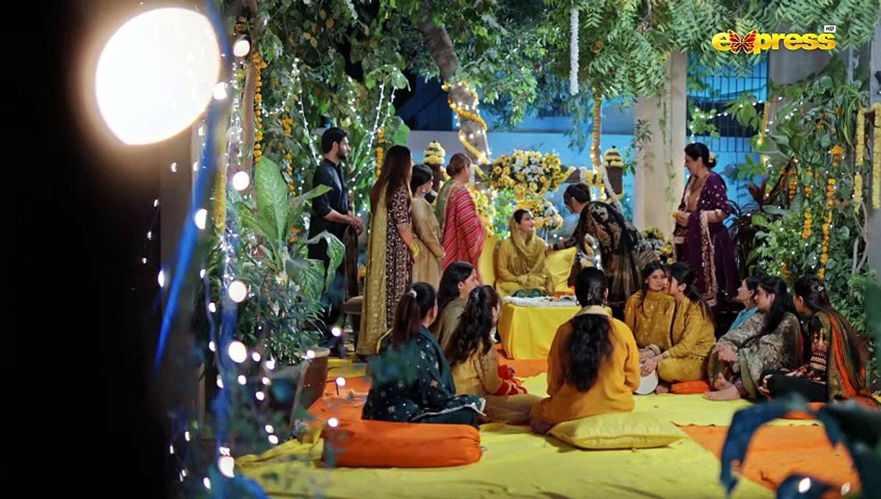 Mere Pass Raho Tum   Episode 30   14 June 2026   Nawal Saeed   Omer Shahzad   Express TV