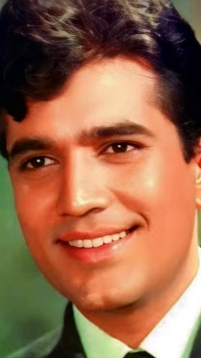 Gore rang pe itna guman mat kar Hindi songs