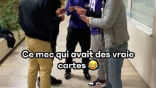 On voulait tous lui volé ses cartes mdrr