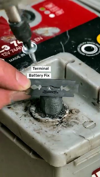 How to fix a battery terminal