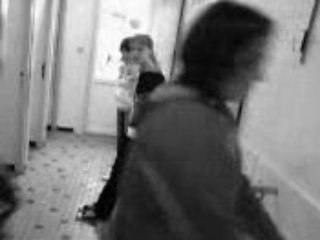 LES TOiiLETTES DE St D'JOw