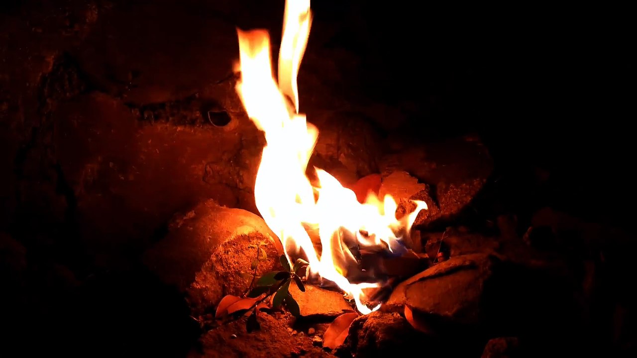 Bonfire Sounds ASMR Fall a sleep in 5 minutes