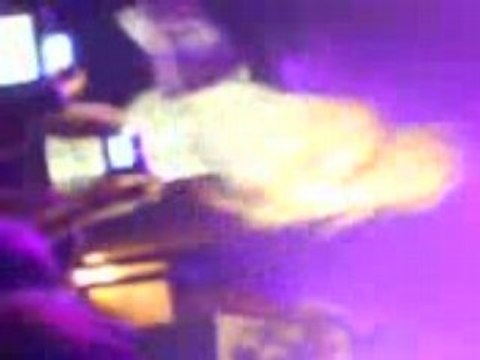 Léa Castel - Préssée de vivre 19.06.08