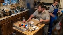 This Pizza-Loving Bachelor’s Kitchen Was a Total Disaster... Until Now! 🍕🤯