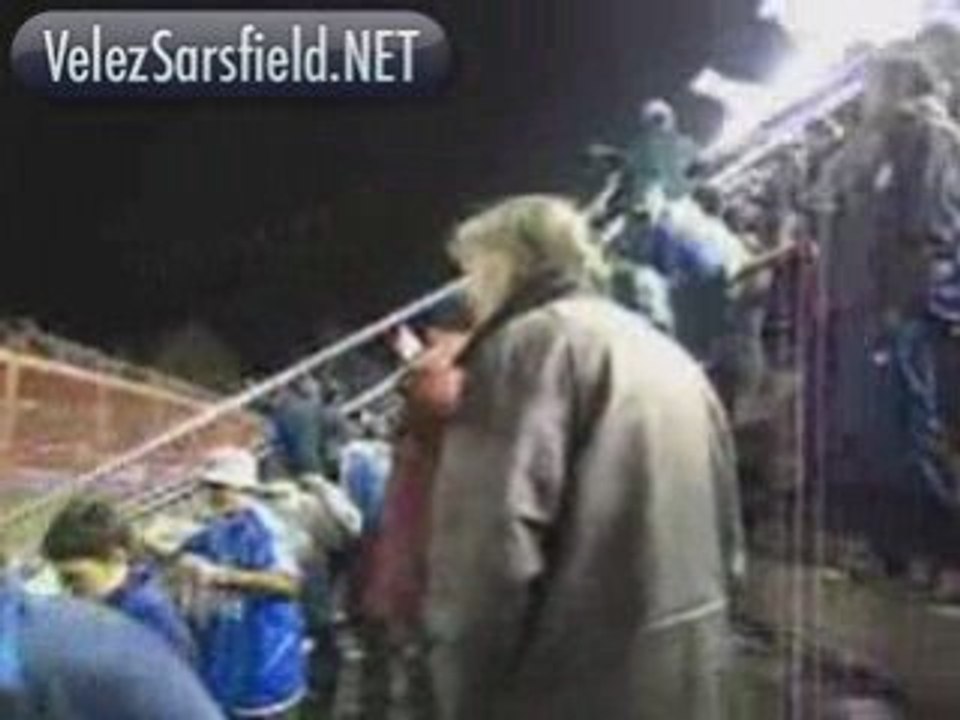 Huracan -  Velez Hinchada [Fecha 19]
