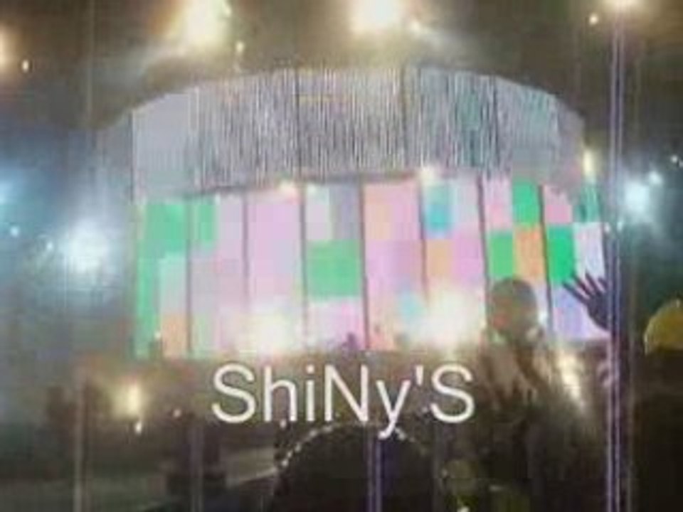 TOKIO HOTEL " ICH BIN DA " AU  PARC DES PRINCES