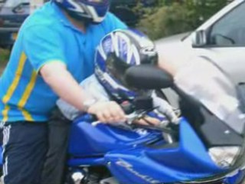 MOto_0001
