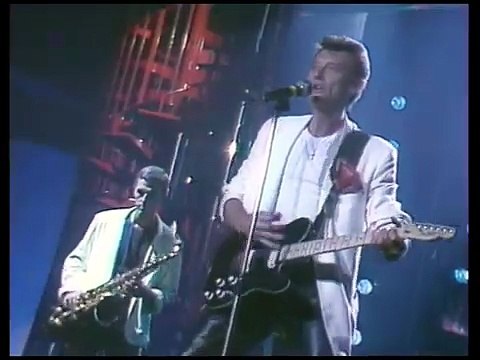 1985 - Johnny Hallyday - “Équipe de Nuit” dans “Demain c’est Dimanche” (Antenne 2, 21 Septembre)