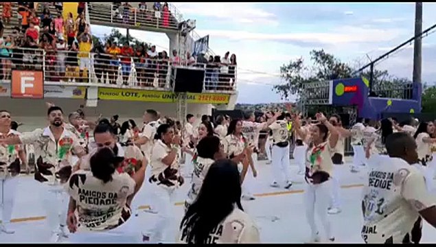 Piedade-encerrado-o-desfile-no-sambao-do-povo-741607