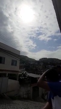 Resgate de corpo chama atenção em Vila Velha