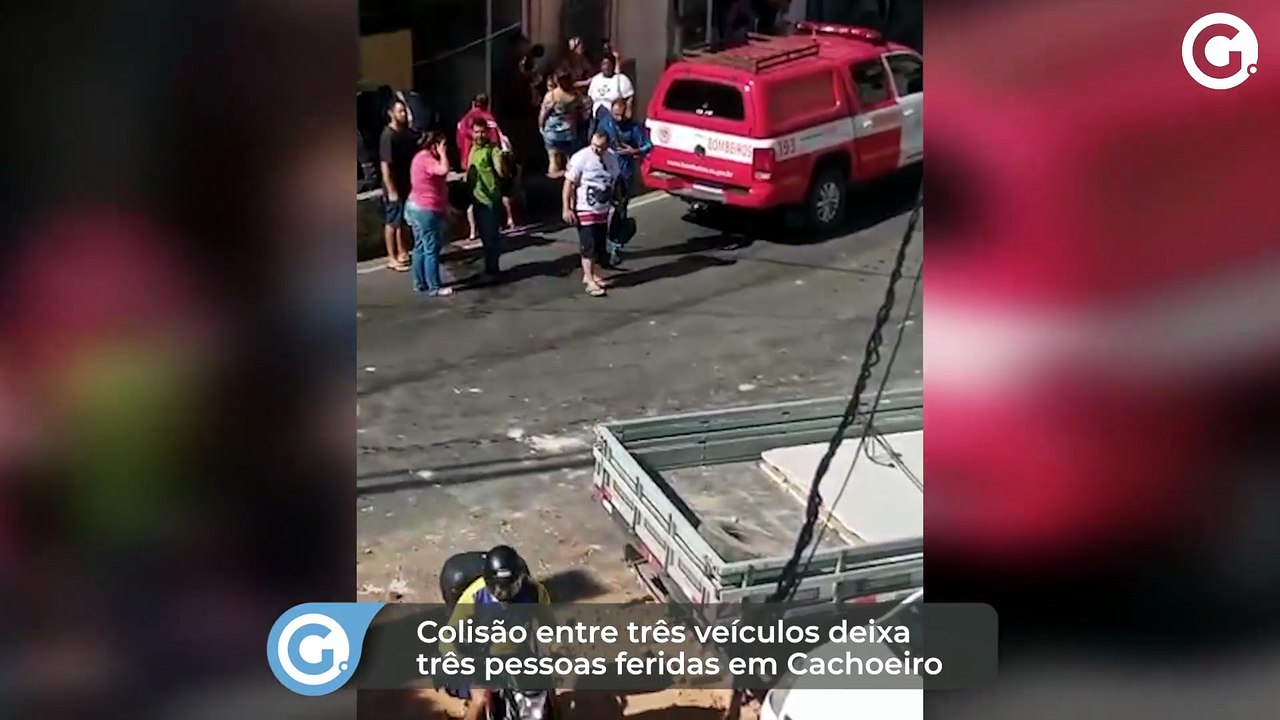 Colisão entre três veículos deixa três pessoas feridas em Cachoeiro