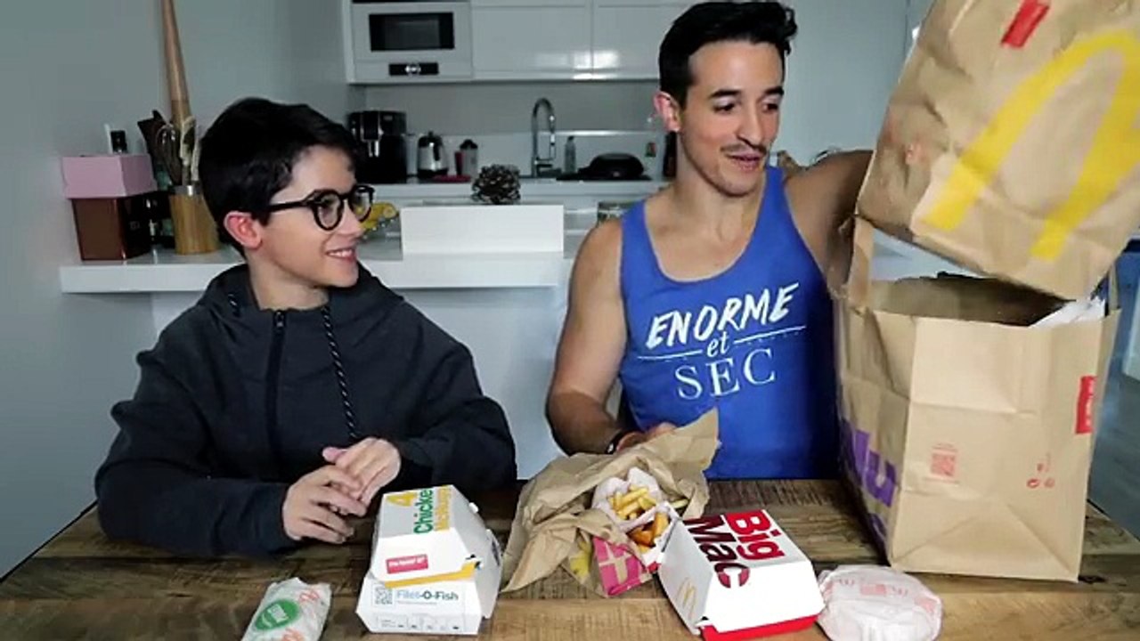 JE MANGE MCDONALD POUR LA PREMIÈRE FOIS DEPUIS 2015 !