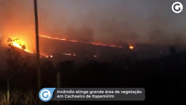 Incêndio atinge grande área de vegetação em Cachoeiro de Itapemirim