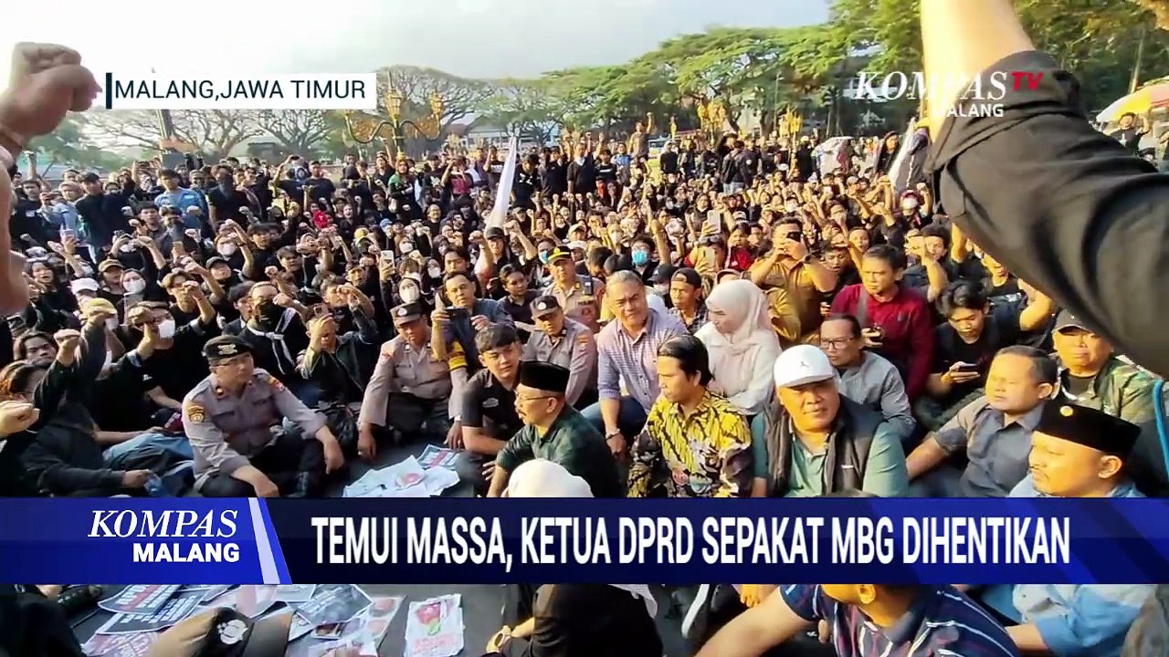 Demo Mahasiswa di Kota Malang, Massa Sempat Saling Dorong